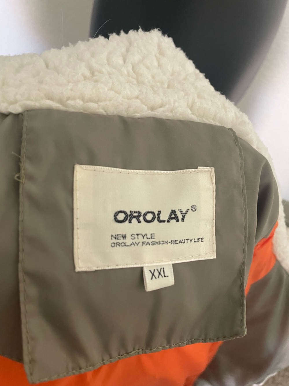 Women's Olive Green Hooded Puffer Coat - Picture 12 of 12